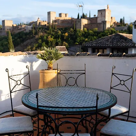 Nyaraló Casa De Dona Sancha Con Vistas A La Alhambra *