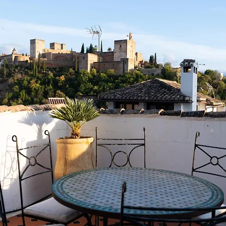 Casa De Dona Sancha Con Vistas A La Alhambra *